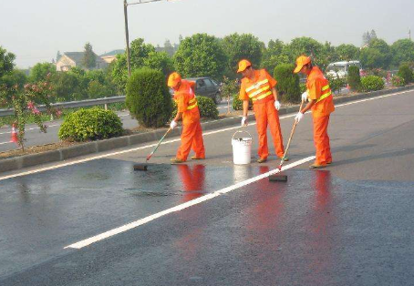 金华 彩色路面喷漆维修改色的使用寿命有多长？